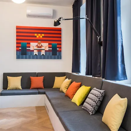 Lublanska 12 Appartement *