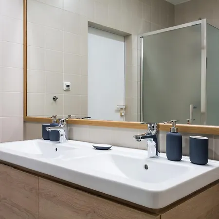 Apartman Lublanska 12 Prága